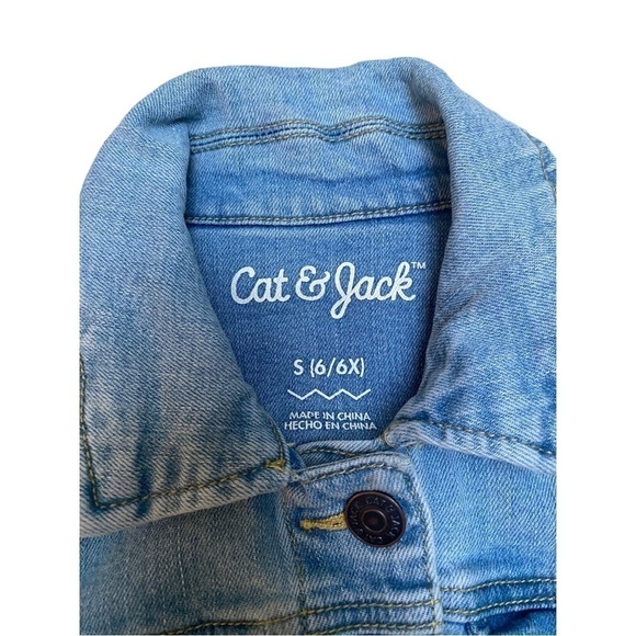 Cat & Jack Denim Youth Jean Jacket I Size: S (6) - Picture 3 of 8